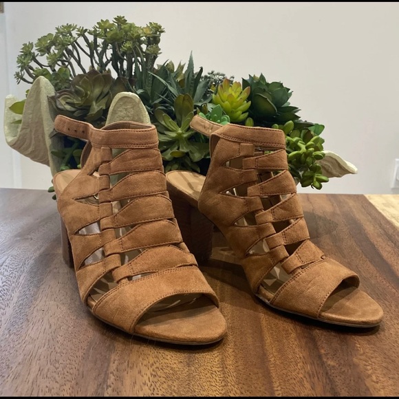 Franco Sarto Wedge Shoes - Picture 1 of 6